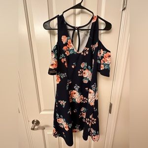 Almost Famous Floral Dress size XL Like New